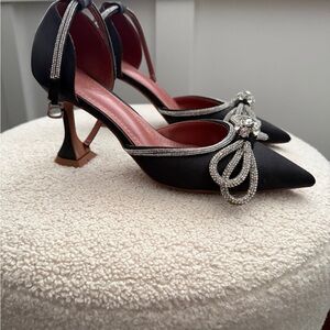 Elegant Black Satin Women's Heels with Rhinestone Bow